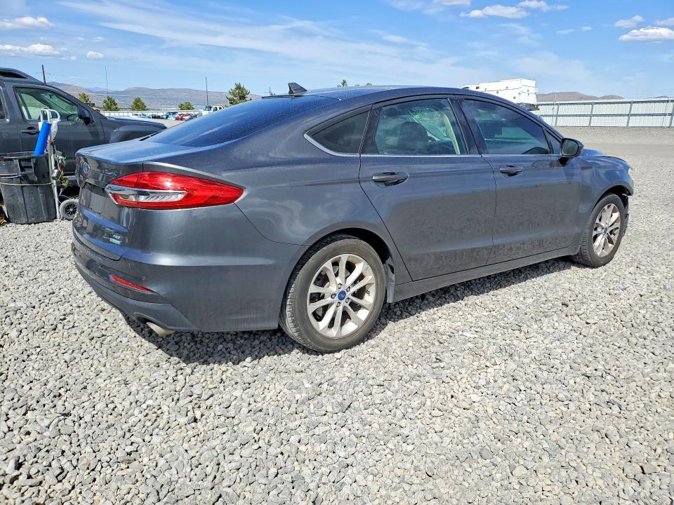 Продажа на аукционе авто 2020 Ford Fusion, vin: 3FA6P0HD5LR257033, номер лота: 51155656