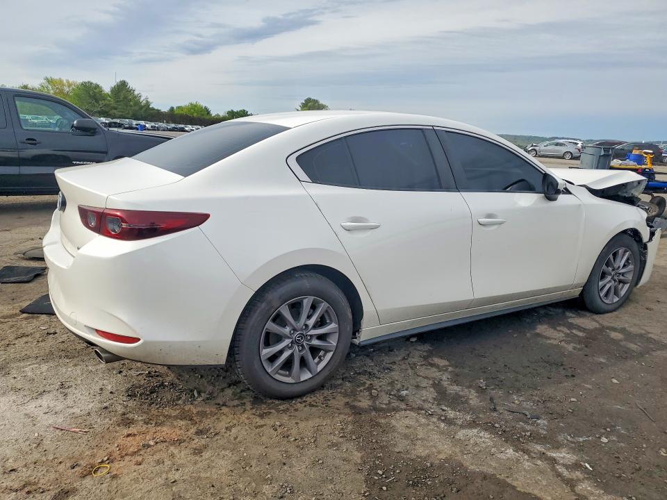 Продажа на аукционе авто 2021 Mazda 3, vin: JM1BPAAL0M1309339, номер лота: 51493496