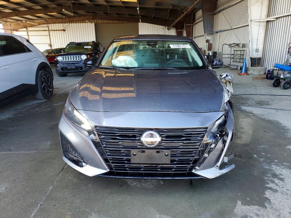 2026 Nissan Altima მანქანა იყიდება აუქციონზე, vin: 1N4BL4DVXTN323353, აუქციონის ნომერი: 50319846