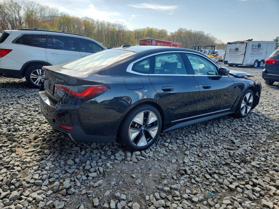 49937676 :رقم المزاد ، WBY83FB08RFS58415 vin ، 2024 Bmw I4 مزاد بيع