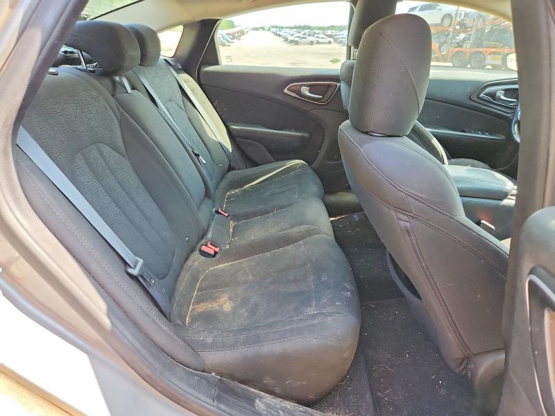 51065856 :رقم المزاد ، 1C3CCCAB5GN164139 vin ، 2016 Chrysler 200 مزاد بيع