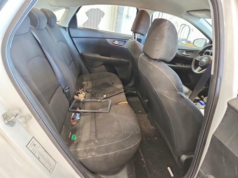 2020 Kia Forte მანქანა იყიდება აუქციონზე, vin: 3KPF24AD9LE153582, აუქციონის ნომერი: 49769006