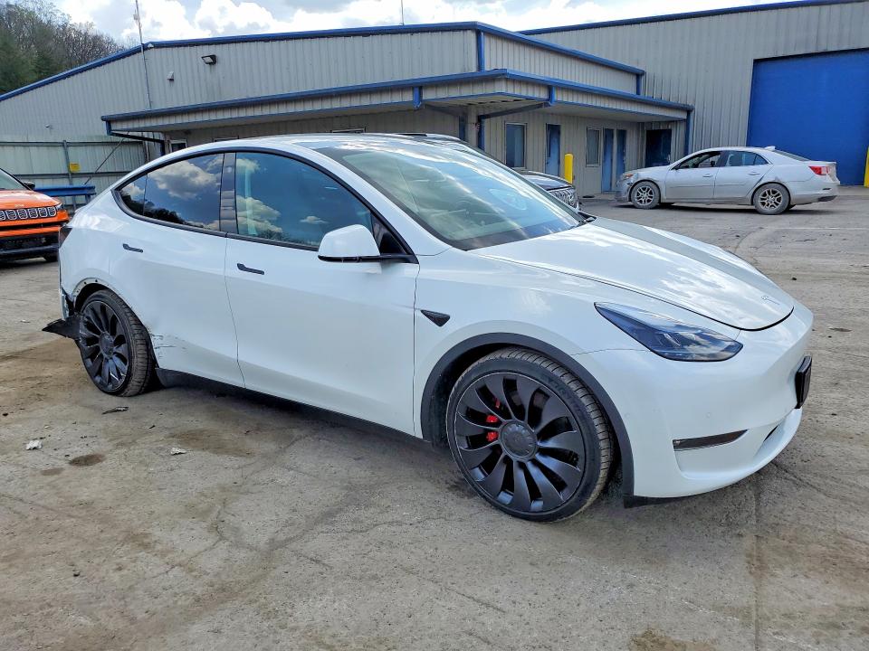 2022 Tesla Model Y მანქანა იყიდება აუქციონზე, vin: 7SAYGDEF7NF464580, აუქციონის ნომერი: 51312646