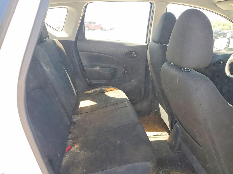 49636796 :رقم المزاد ، 3N1CE2CP2FL437855 vin ، 2015 Nissan Versa Note مزاد بيع