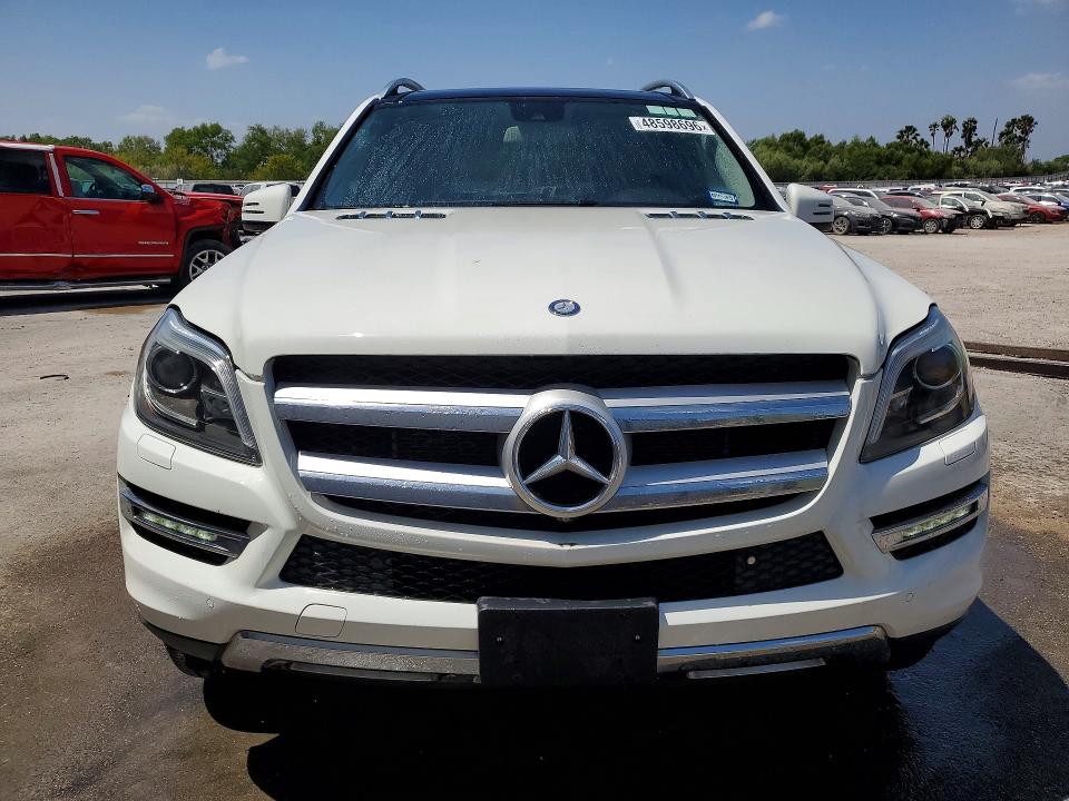 Продажа на аукционе авто 2016 Mercedes-benz Gl, vin: 4JGDF6EE5GA706856, номер лота: 48598696