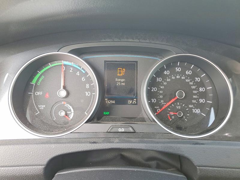 52075906 :رقم المزاد ، WVWKR7AU9JW907241 vin ، 2018 Volkswagen E-golf مزاد بيع