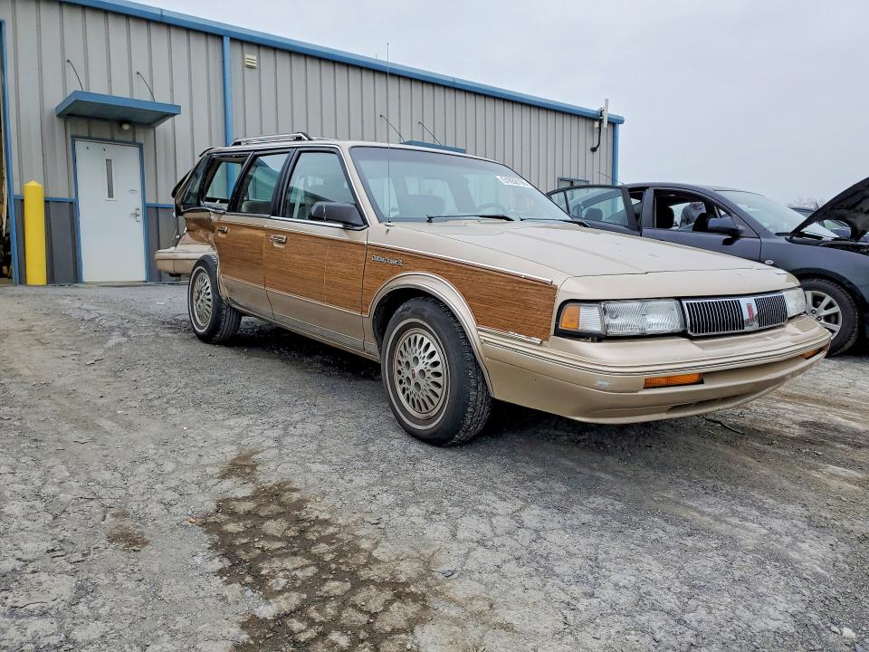 51658196 :رقم المزاد ، 1G3AJ85M8S6358345 vin ، 1995 Oldsmobile Ciera مزاد بيع