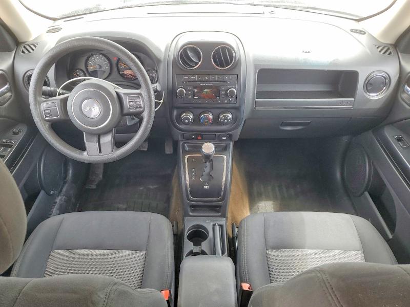 48874956 :رقم المزاد ، 1C4NJPBB6HD121002 vin ، 2017 Jeep Patriot مزاد بيع