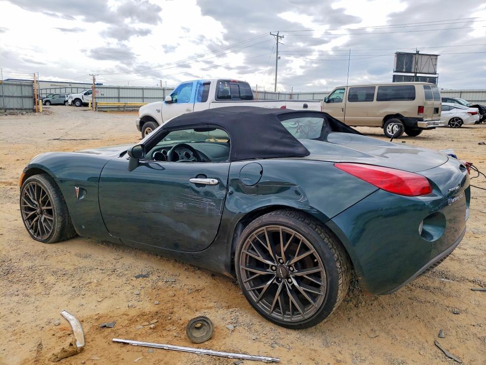 49250466 :رقم المزاد ، 1G2MB35B16Y117852 vin ، 2006 Pontiac Solstice مزاد بيع