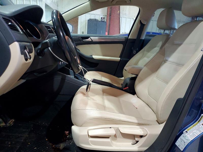 50898516 :رقم المزاد ، 3VWDB7AJ3JM221664 vin ، 2018 Volkswagen Jetta مزاد بيع