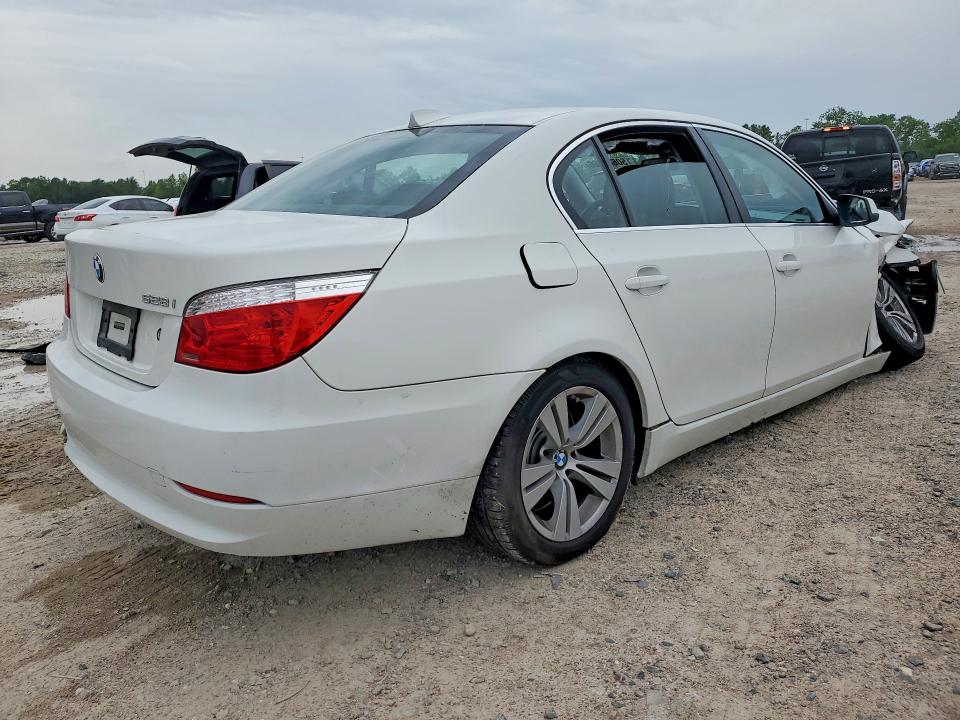 50608266 :رقم المزاد ، WBANU5C50AC460934 vin ، 2010 Bmw 528 مزاد بيع