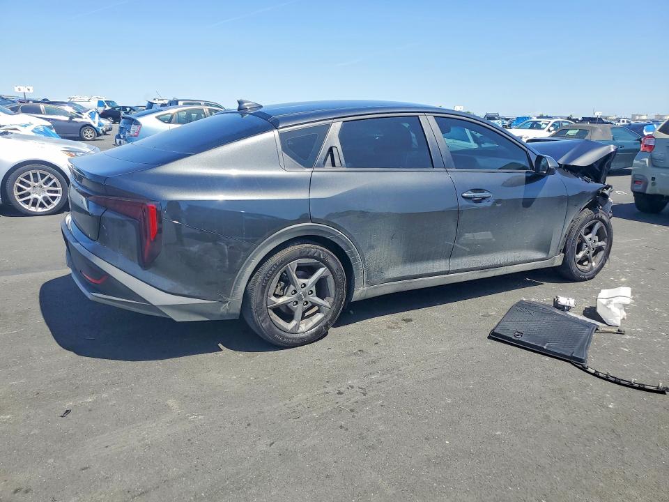 Продаж на аукціоні авто 2025 Kia K4, vin: 3KPFT4DE8SE161950, номер лоту: 50268256