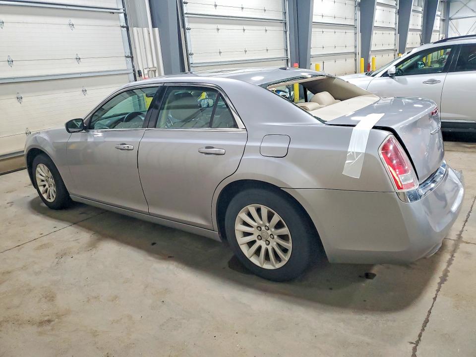 Продаж на аукціоні авто 2013 Chrysler 300, vin: 2C3CCAAG3DH723126, номер лоту: 48695836