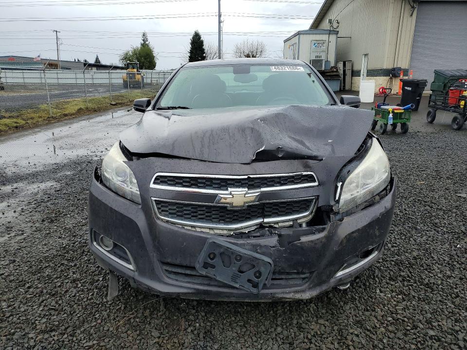 48321686 :رقم المزاد ، 1G11E5SA1DF285215 vin ، 2013 Chevrolet Malibu مزاد بيع