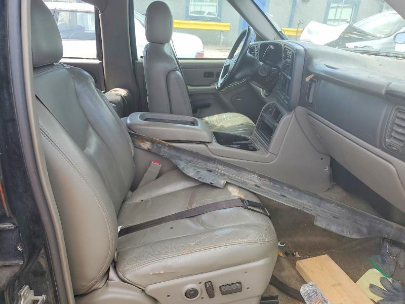 Продажа на аукционе авто 2005 Chevrolet Suburban, vin: 3GNFK16Z25G159354, номер лота: 49586536