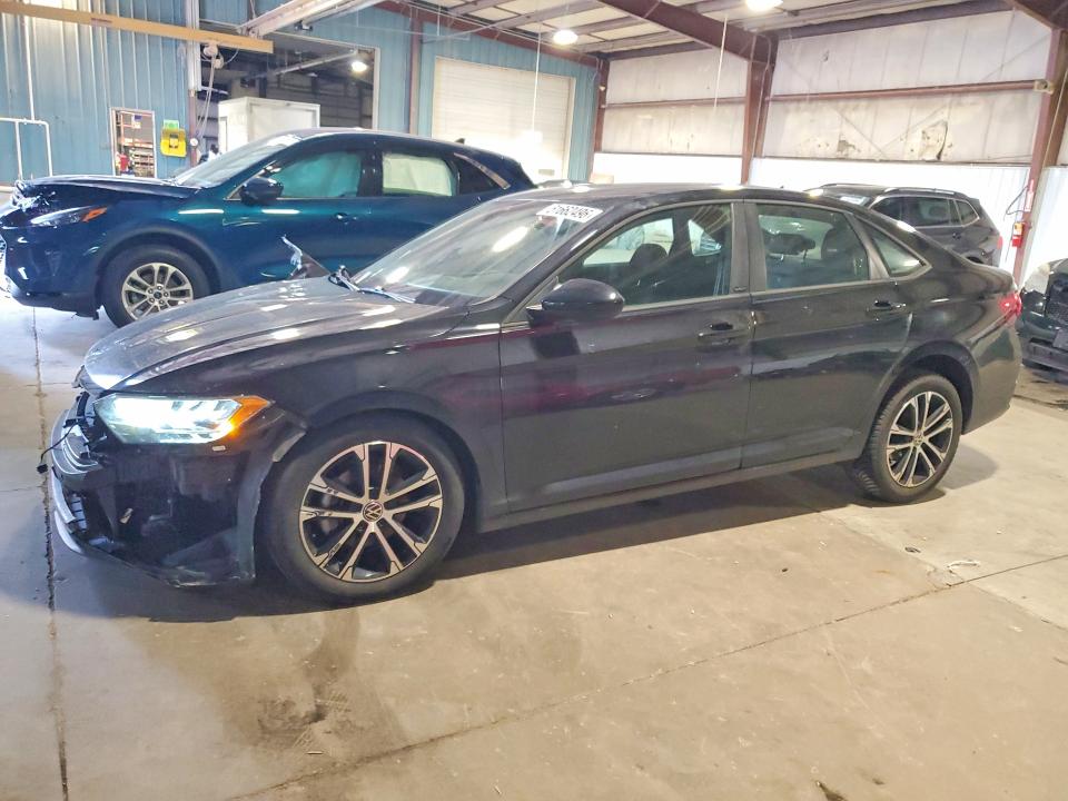 Auction sale of the 2024 Volkswagen Jetta, vin: 3VWBM7BU3RM007795, lot number: 51662496