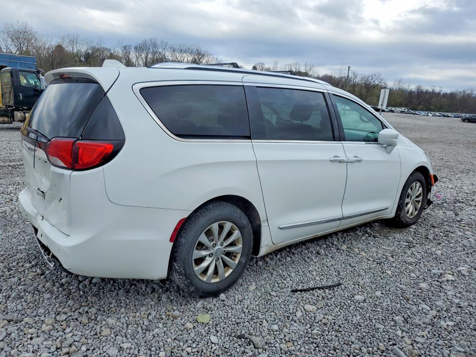 Aukcja sprzedaży 2019 Chrysler Pacifica, vin: 2C4RC1BG5KR561639, numer aukcji: 49009606