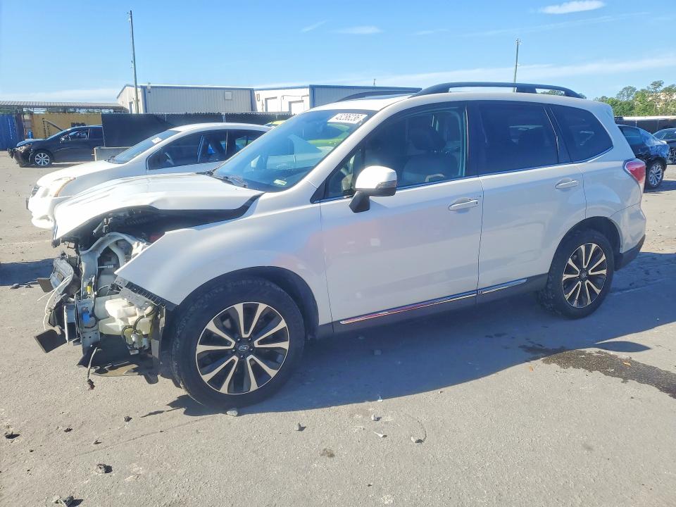 Продажа на аукционе авто 2017 Subaru Forester, vin: JF2SJGTC4HH527896, номер лота: 48286236