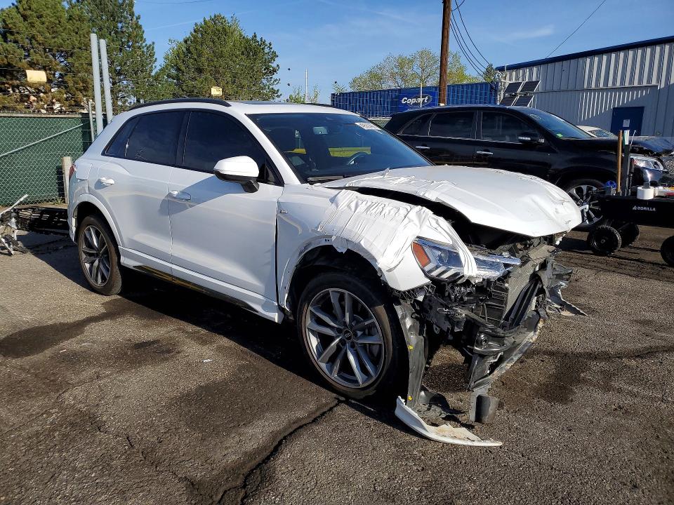 2024 Audi Q3 მანქანა იყიდება აუქციონზე, vin: WA1EECF31R1090822, აუქციონის ნომერი: 49589466