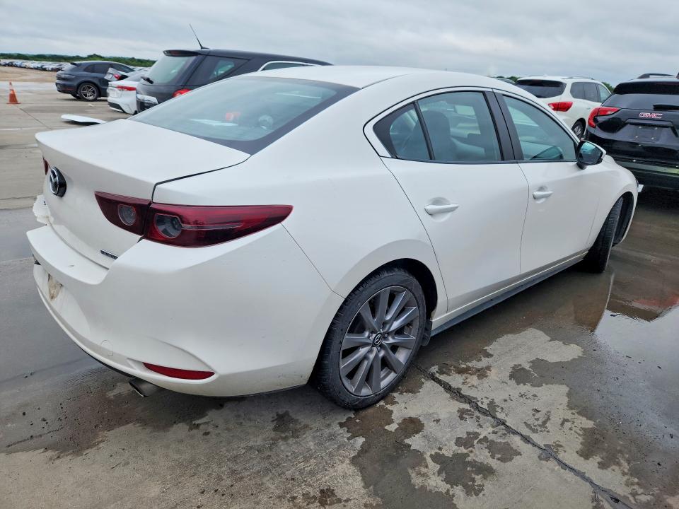 50637506 :رقم المزاد ، JM1BPABL5M1321470 vin ، 2021 Mazda 3 مزاد بيع