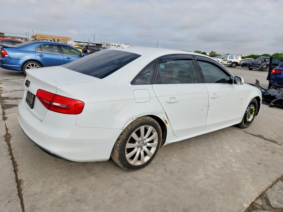 Продажа на аукционе авто 2015 Audi A4, vin: WAUBFAFL4FN004270, номер лота: 48012216