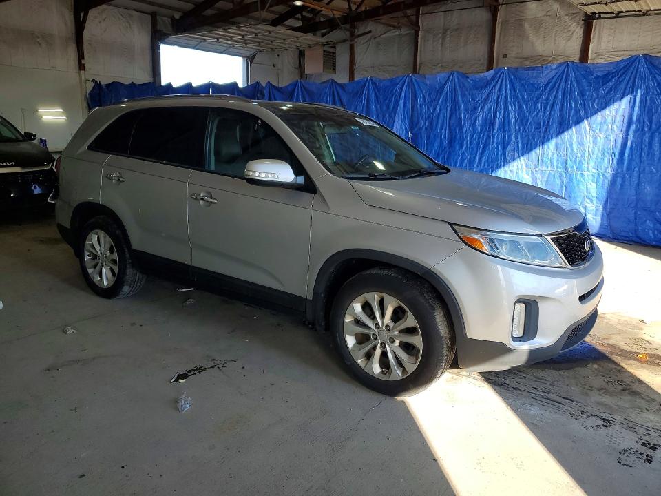 50781886 :رقم المزاد ، 5XYKU4A79FG595224 vin ، 2015 Kia Sorento مزاد بيع