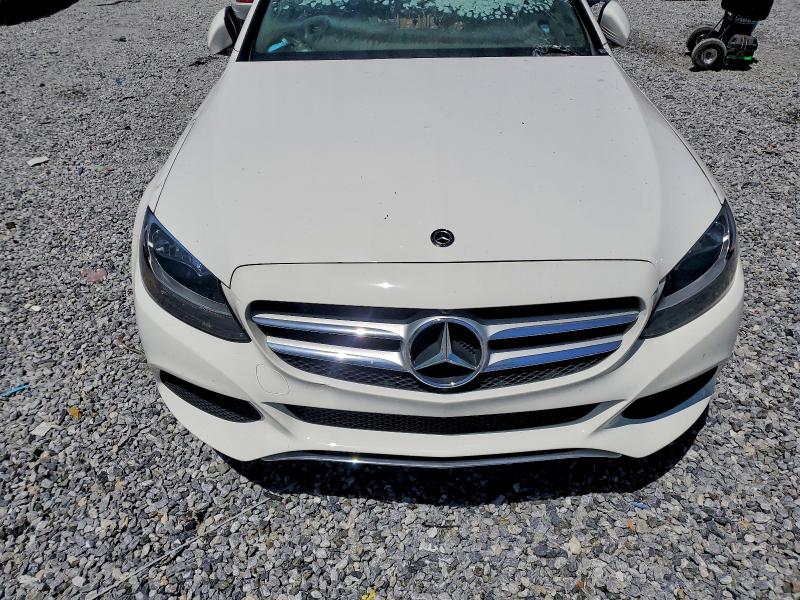 49756556 :رقم المزاد ، 55SWF4JB3JU272785 vin ، 2018 Mercedes-benz C مزاد بيع