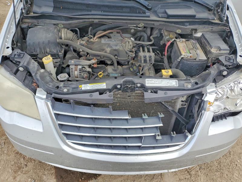 51755956 :رقم المزاد ، 2A4RR5D1XAR243068 vin ، 2010 Chrysler Town & Country مزاد بيع