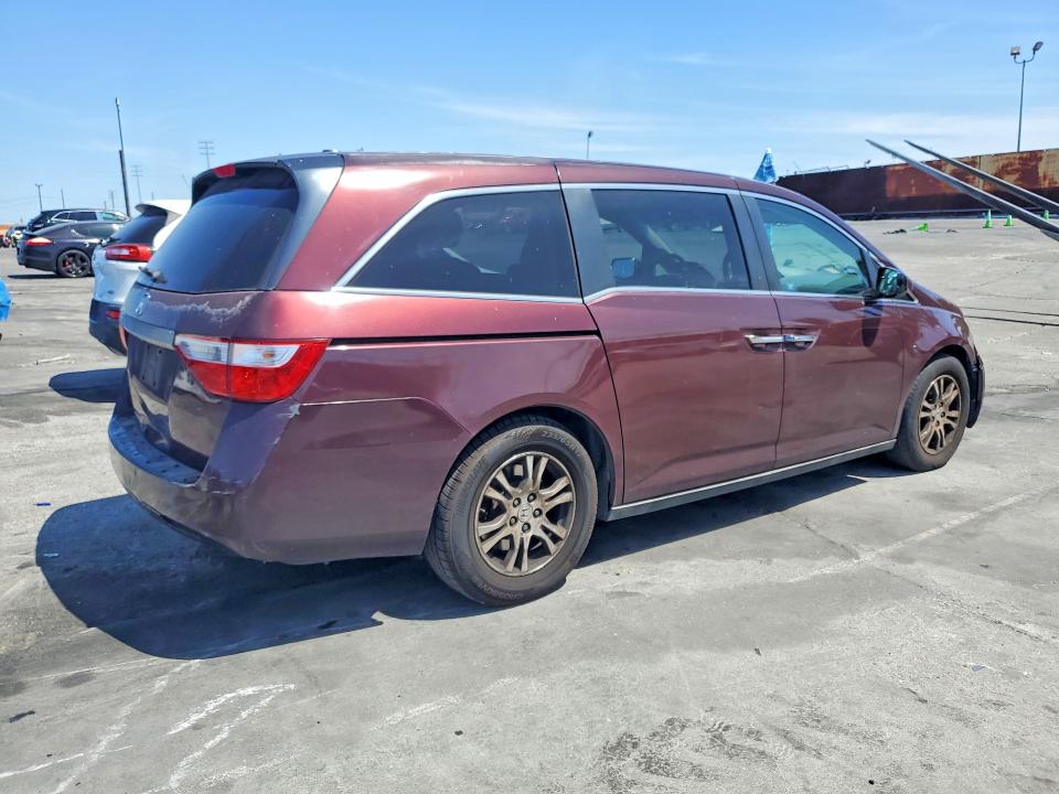 2011 Honda Odyssey მანქანა იყიდება აუქციონზე, vin: 5FNRL5H62BB067840, აუქციონის ნომერი: 49789056