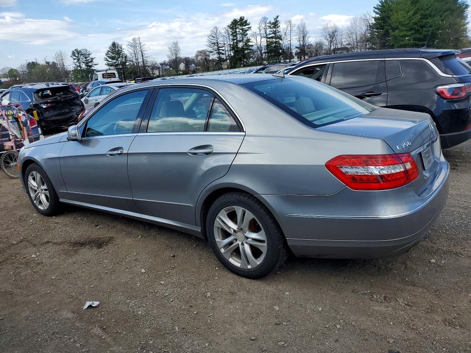 Продаж на аукціоні авто 2010 Mercedes-benz E, vin: WDDHF8HBXAA121142, номер лоту: 47965666