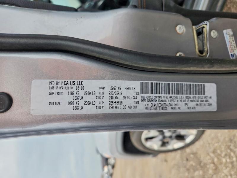 49119226 :رقم المزاد ، 3C4NJDCB0KT641744 vin ، 2019 Jeep Compass مزاد بيع
