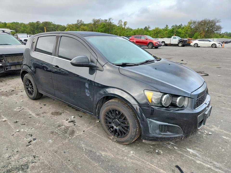 49291606 :رقم المزاد ، 1G1JC6SG9E4166311 vin ، 2014 Chevrolet Sonic مزاد بيع