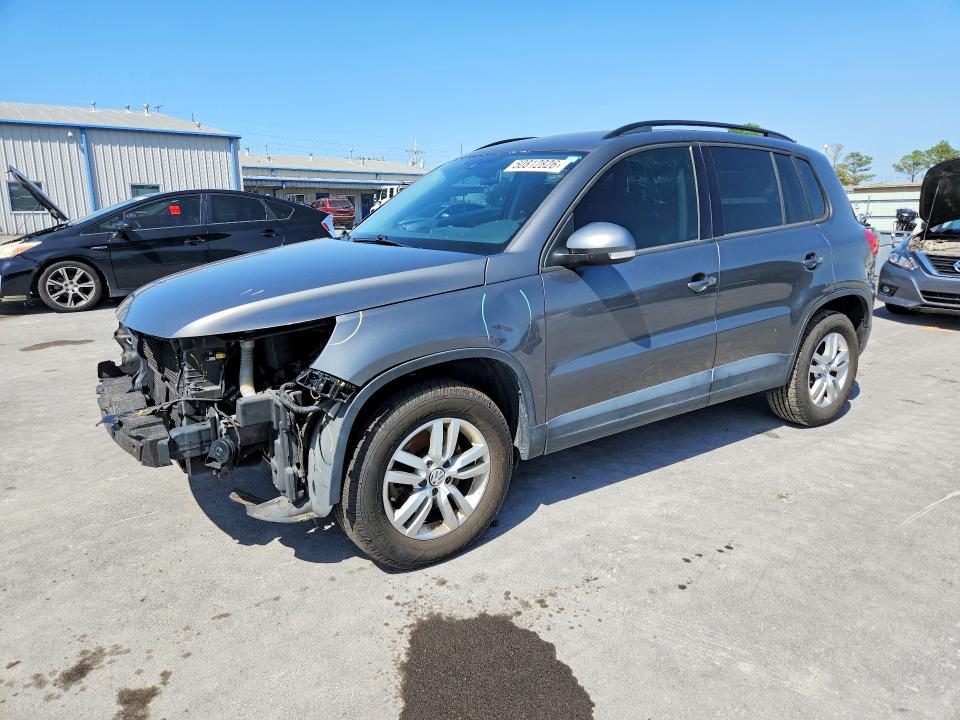 Продажа на аукционе авто 2016 Volkswagen Tiguan, vin: WVGAV7AX7GW590825, номер лота: 50812826