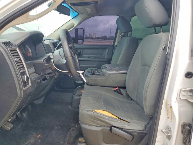 77341035 :رقم المزاد ، 3C6UR5CL0GG148057 vin ، 2016 Ram 2500 مزاد بيع