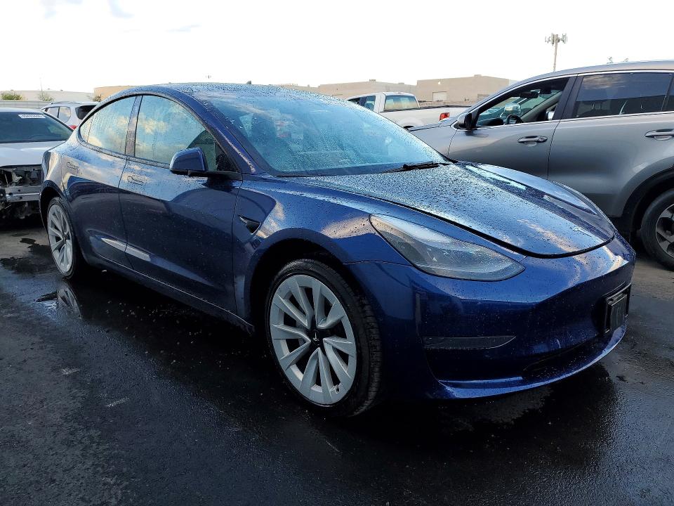 Продаж на аукціоні авто 2022 Tesla Model 3, vin: 5YJ3E1EA2NF371112, номер лоту: 49497306