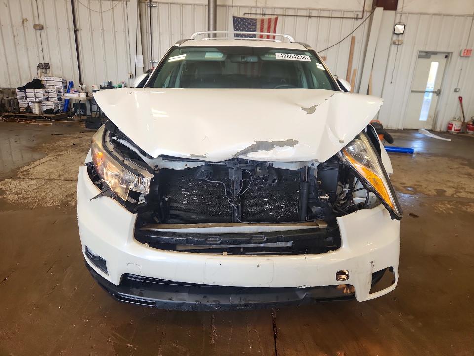 2015 Toyota Highlander მანქანა იყიდება აუქციონზე, vin: 5TDJKRFHXFS157539, აუქციონის ნომერი: 49804236
