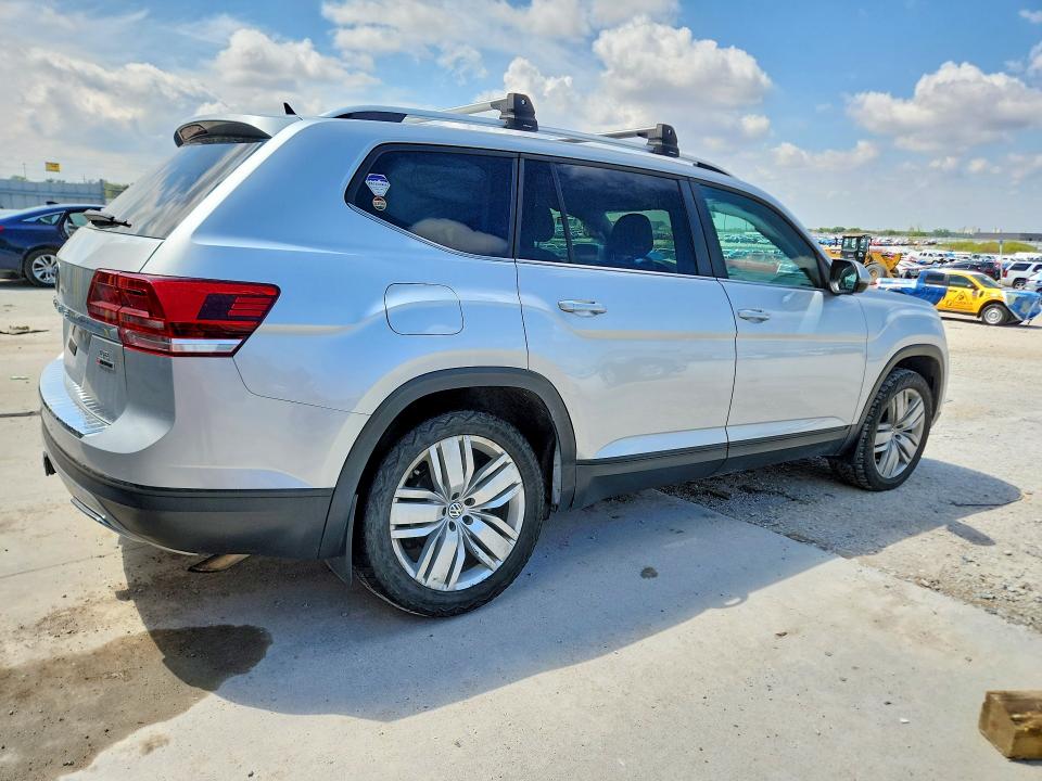 51552456 :رقم المزاد ، 1V2UR2CA8KC572084 vin ، 2019 Volkswagen Atlas مزاد بيع