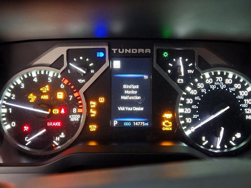 Продаж на аукціоні авто 2025 Toyota Tundra, vin: 5TFLA5DB7SX291335, номер лоту: 50621986