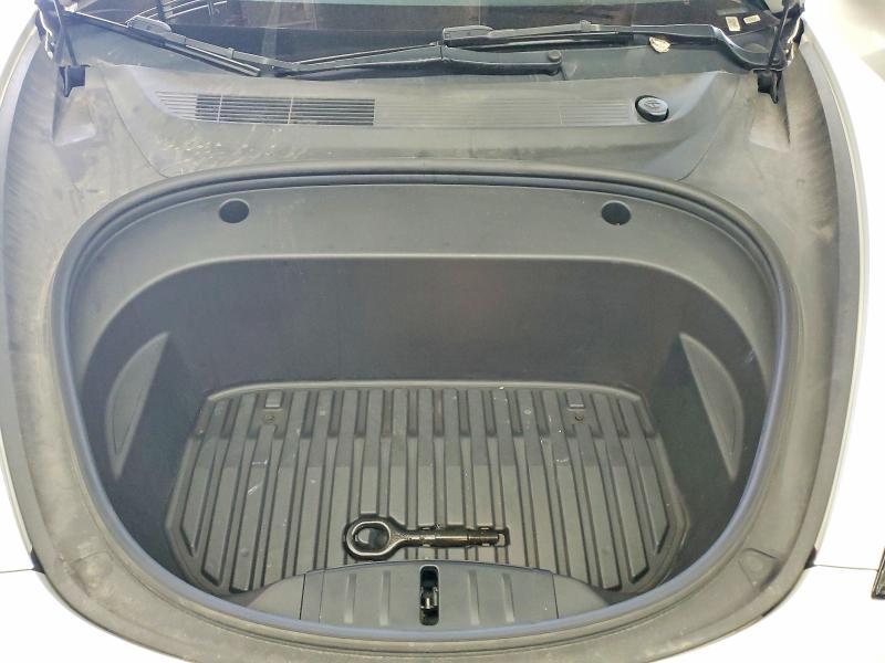 Продажа на аукционе авто 2022 Tesla Model 3, vin: 5YJ3E1EA6NF371551, номер лота: 49803156