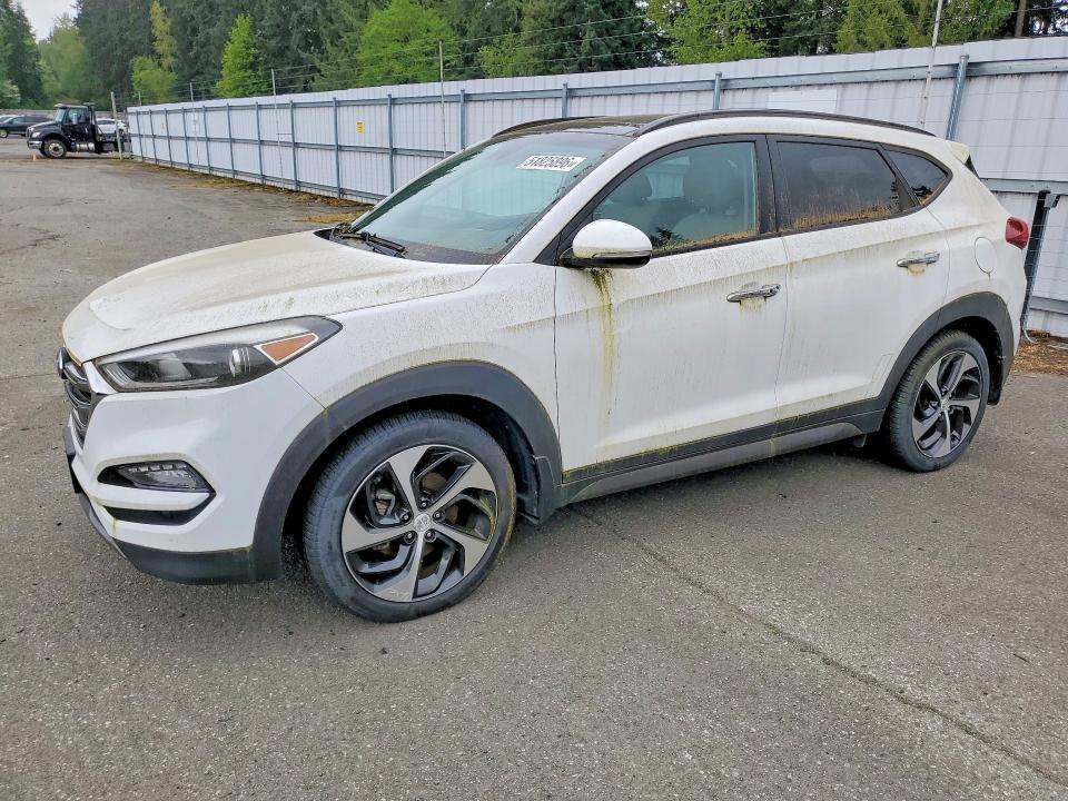 2016 Hyundai Tucson მანქანა იყიდება აუქციონზე, vin: KM8J3CA27GU098200, აუქციონის ნომერი: 51825896