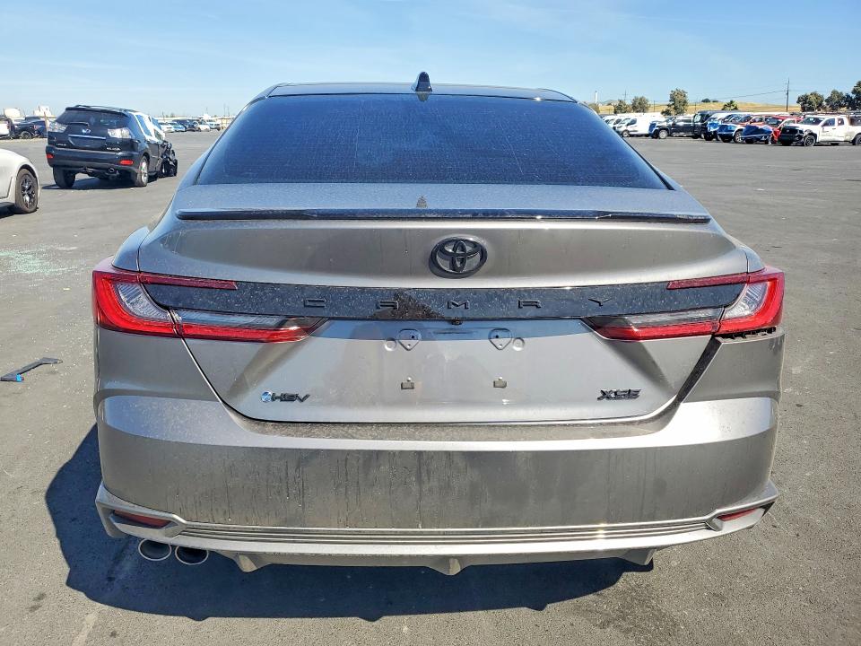Продаж на аукціоні авто 2025 Toyota Camry, vin: 4T1DAACK5SU597462, номер лоту: 49260566