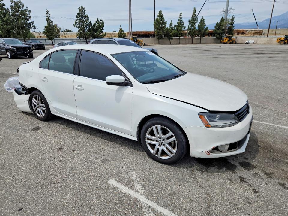 Продажа на аукционе авто 2017 Volkswagen Jetta, vin: 3VW2B7AJ3HM346147, номер лота: 50350686