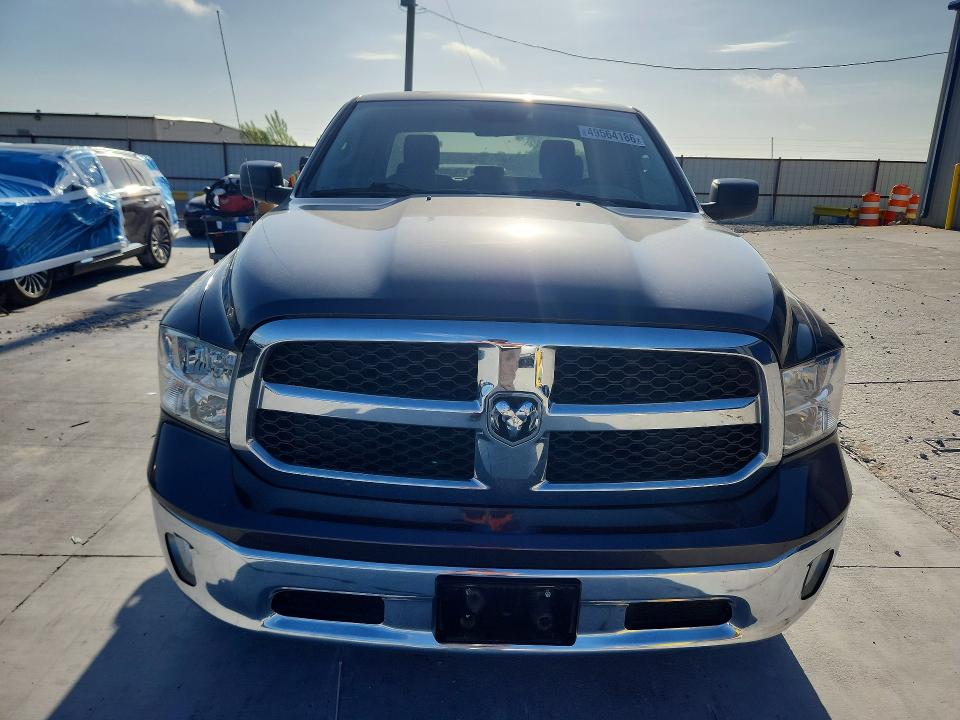 49564186 :رقم المزاد ، 1C6RR6FG2KS628189 vin ، 2019 Ram 1500 Classic مزاد بيع