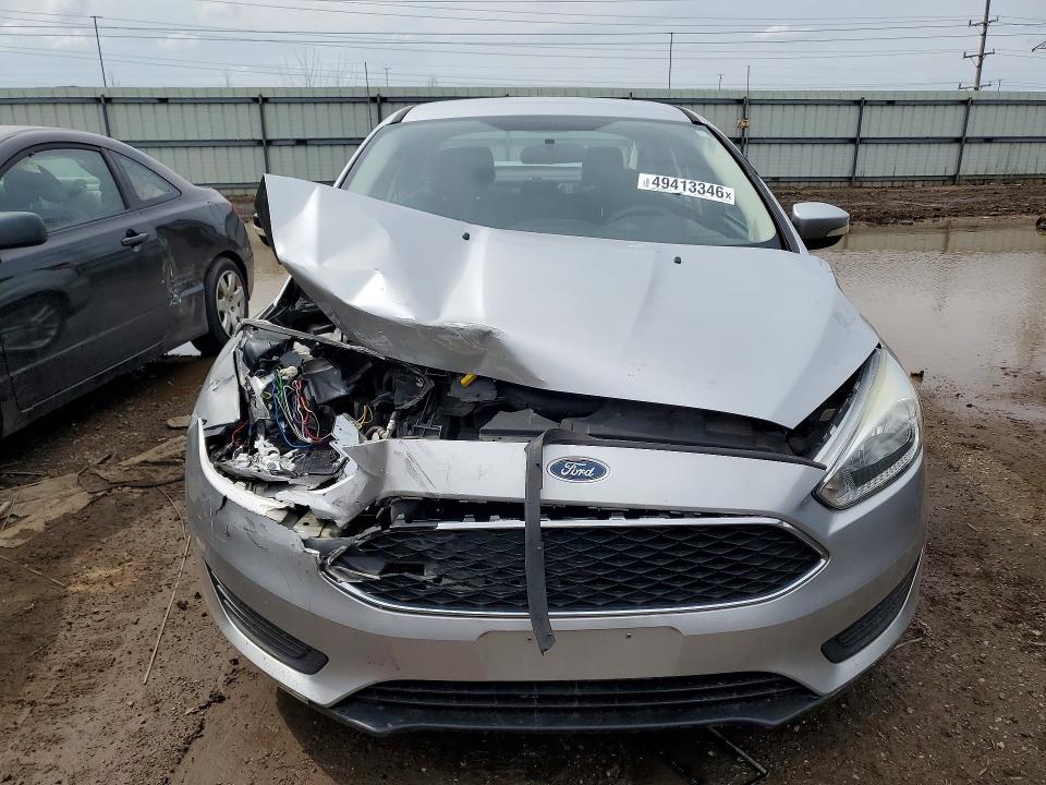 49413346 :رقم المزاد ، 1FADP3F22HL221736 vin ، 2017 Ford Focus مزاد بيع