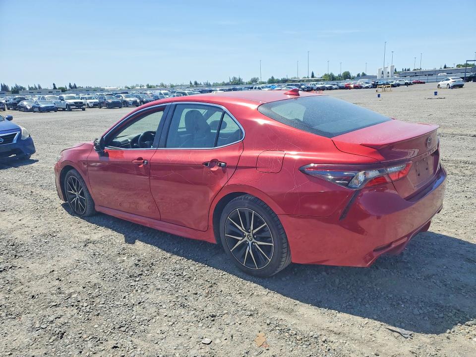 2022 Toyota Camry მანქანა იყიდება აუქციონზე, vin: 4T1G11AK1NU036938, აუქციონის ნომერი: 50131486