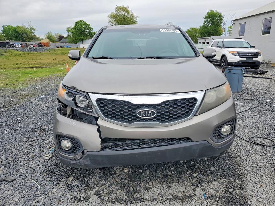 2011 Kia Sorento მანქანა იყიდება აუქციონზე, vin: 5XYKUDA24BG055374, აუქციონის ნომერი: 51591456
