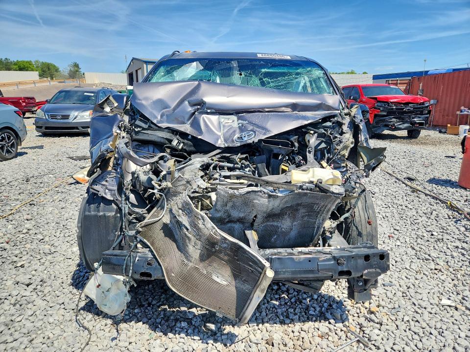 2016 Toyota Sienna მანქანა იყიდება აუქციონზე, vin: 5TDYK3DC5GS713552, აუქციონის ნომერი: 48880486