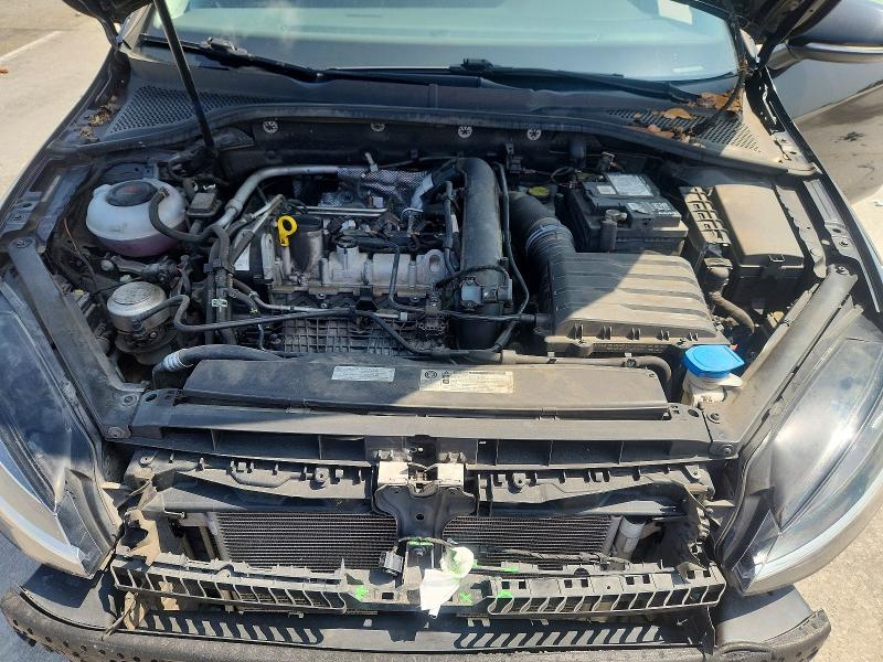 51175246 :رقم المزاد ، 3VWG57AU8KM013182 vin ، 2019 Volkswagen Golf مزاد بيع