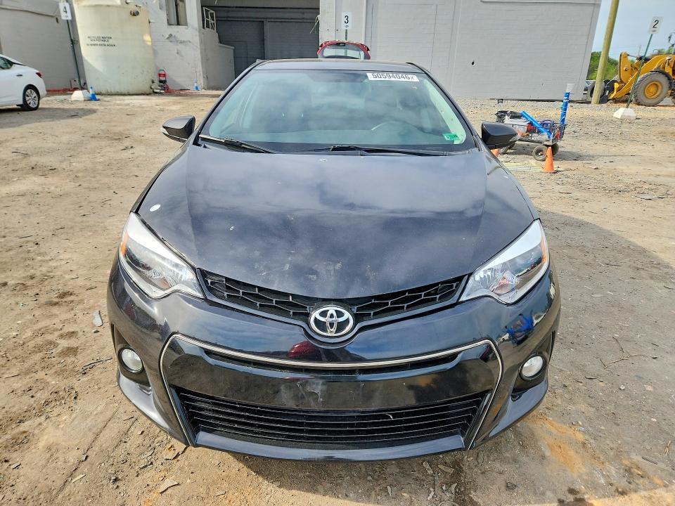 50594046 :رقم المزاد ، 5YFBURHE3GP524857 vin ، 2016 Toyota Corolla مزاد بيع