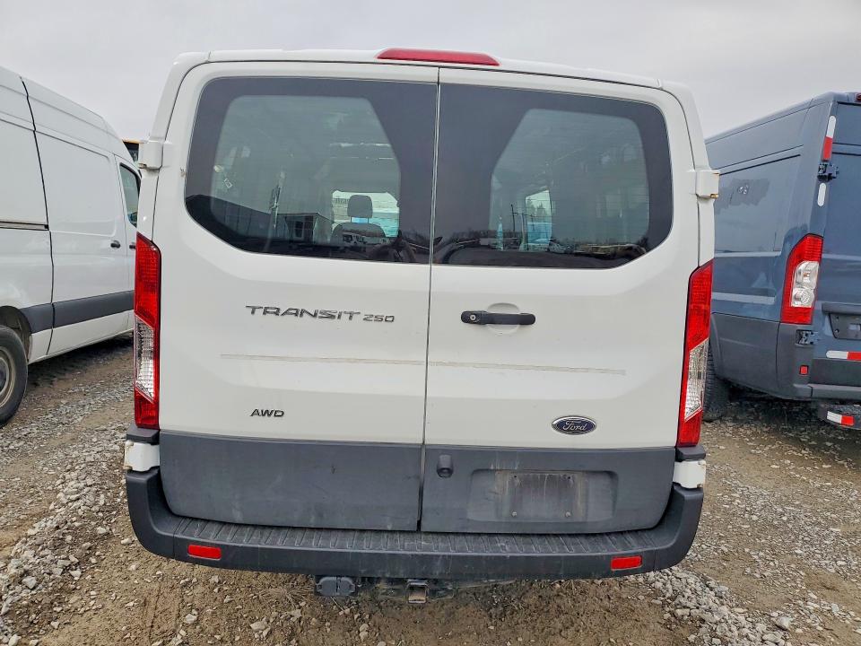 2023 Ford Transit მანქანა იყიდება აუქციონზე, vin: 1FTBR2Y80PKA35821, აუქციონის ნომერი: 49428386